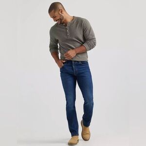 Lee Men's Extreme Motion Regular Straight Jeans - Night Owl